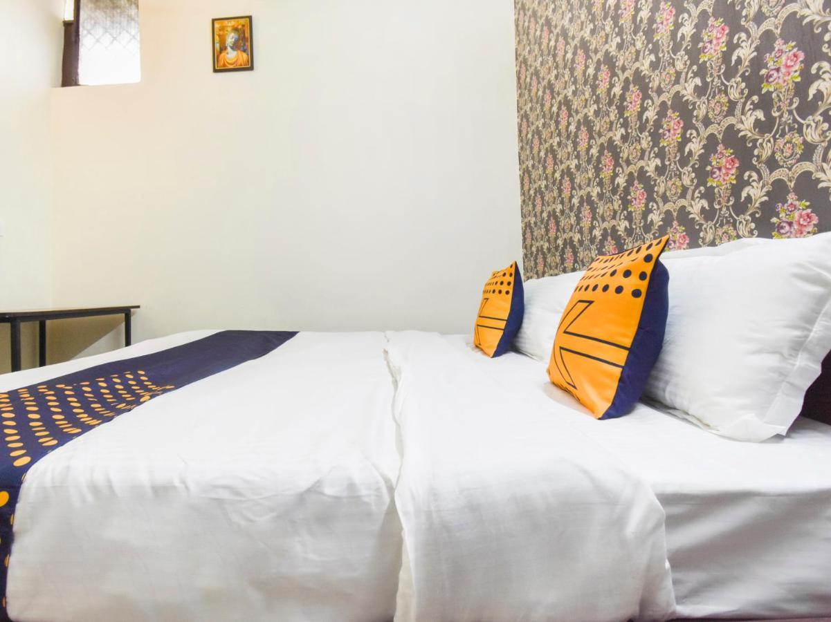 Spot On 70295 Sky Inn Jalandhar Dış mekan fotoğraf
