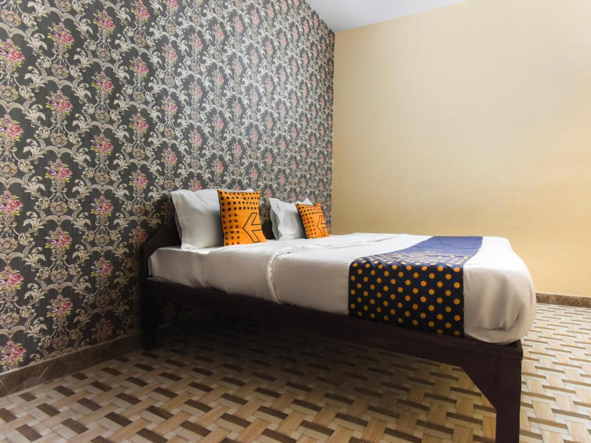 Spot On 70295 Sky Inn Jalandhar Dış mekan fotoğraf