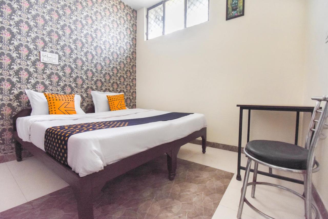 Spot On 70295 Sky Inn Jalandhar Dış mekan fotoğraf