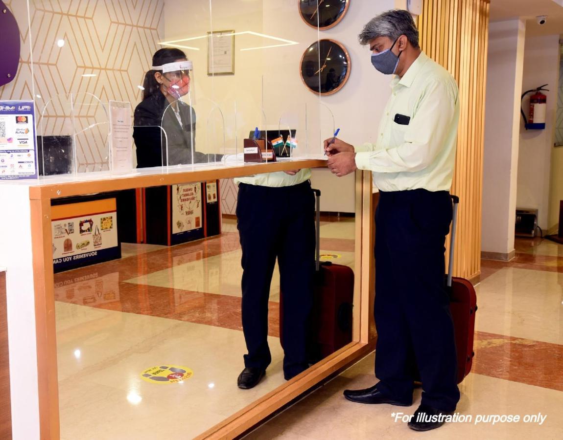 Spot On 70295 Sky Inn Jalandhar Dış mekan fotoğraf